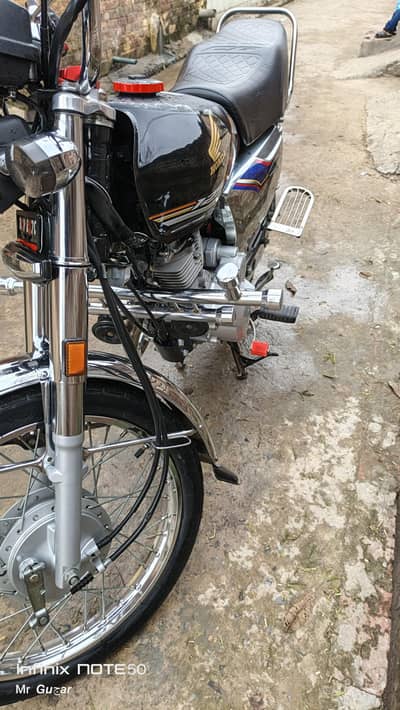 Honda 125 special edition (self start)