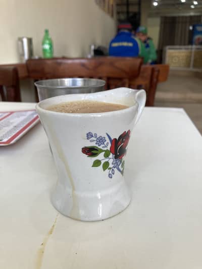 iPhone SE none PTA all okay no open no repar battery helte 81