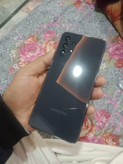 Samsung a32 10by10 6gb 128gb display finger with box charger