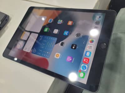 Ipad 6th Generation  6/7 Hours Battery Timing