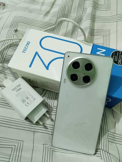 Tecno camon 30 12+12 GB 256gb complete box exchange possible good phon
