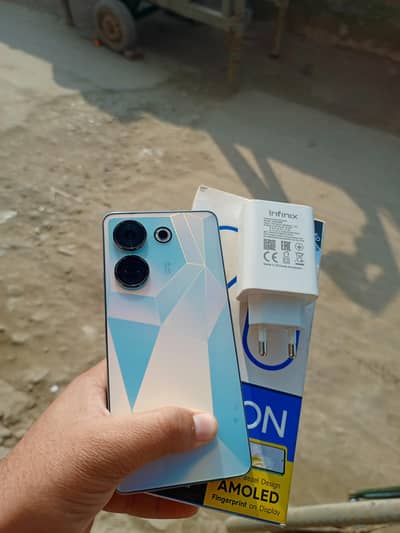 03048318454 03136805307