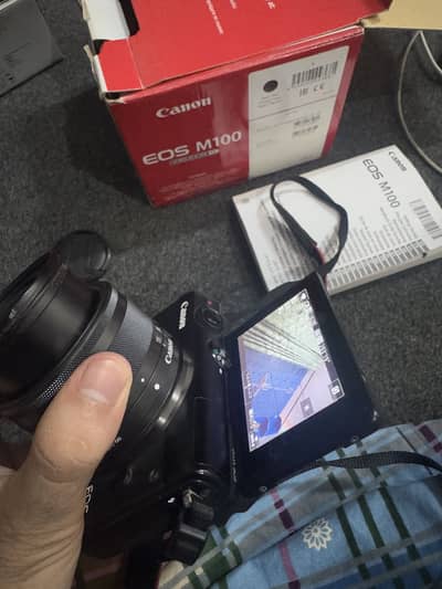 Canon m100 mirorles body read ad