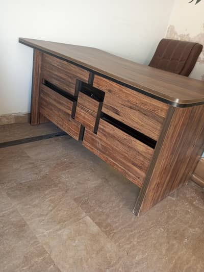 office table and chair