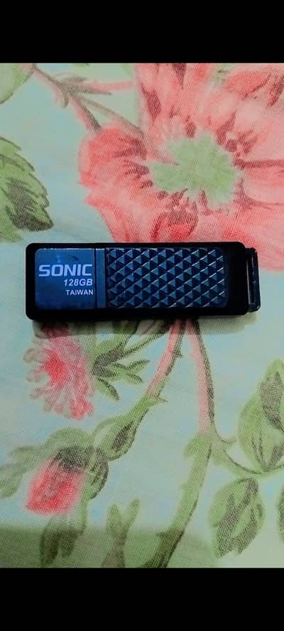 FLASH DRIVE 128GB /USB FOR SALE