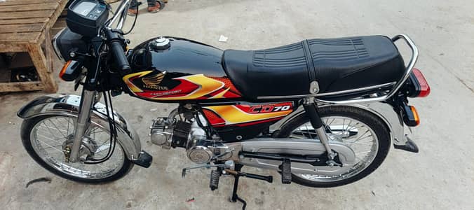pak hero bike