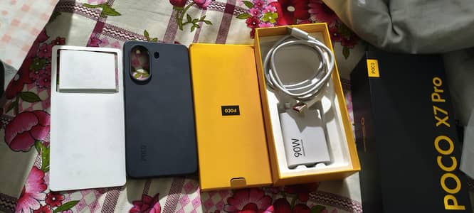 Poco x7 pro Non-pta 8gb ram 256 memory storage like new box& charger