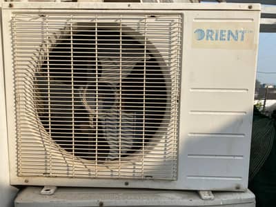 Orient AC 1 Ton Simple – Good Condition