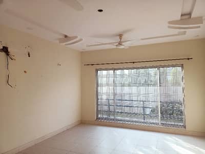 1 Kanal House For Rent