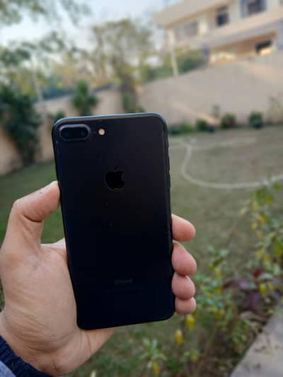 IPhone 7plus 32gb pta approved