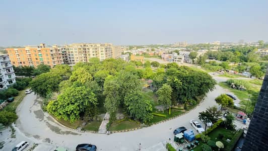 Beautiful 3Bed Penthouse Front Facing With Extra Land Apartment Available For Rent.