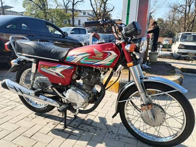 honda 125 ,2023 miodle, islamabad registration, all documents clear