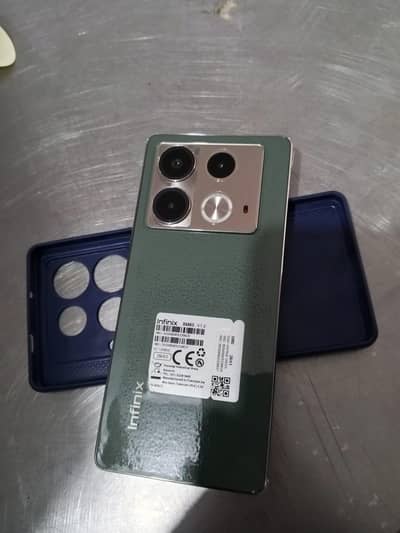 infinxe note 40 8/256 complete (exchange possible)