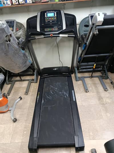 Exercise (Auto incline treadmill) 150 kg weight supported