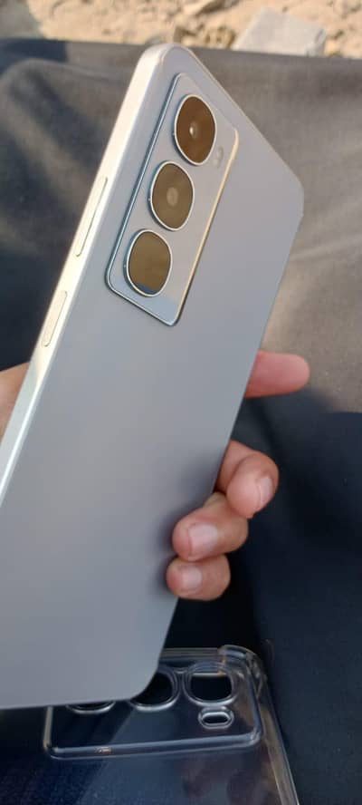 itel city 100 new box pack condition 10 by 10 han