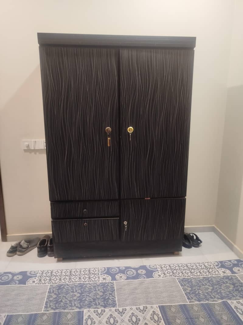 Single Wardrobe 1