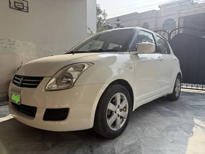 Suzuki swift 2018 DLX 1.3