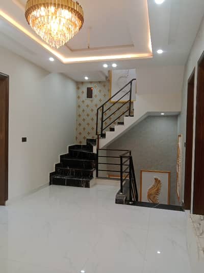 *Etihad Town Phase 1*, Main Raiwind Road, Lahore    *Property Features:*  - 1 spacious bedrooms   - Attached modern 2 bathrooms   - 1 Stylish kitchen   - Wide terrace   - Garage & parking space   - Separate washing area     *Prime location* and ideal for living