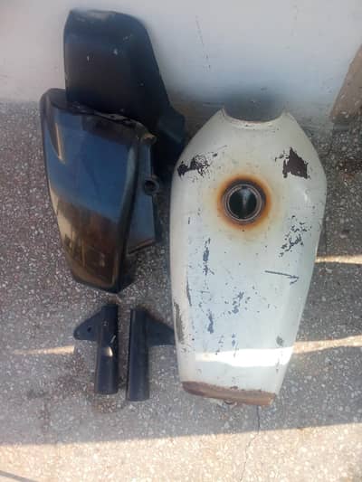 Honda 125 fuel tank and tappy kan for sale