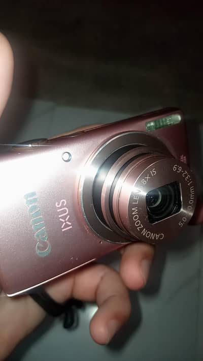 Canon IXUS 132 Digital Camera