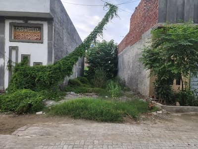 3.5 Marla Plot For sale in Takbeer Housing Secme near about Aziz bhatti Town Lahore