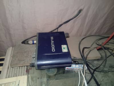 fast track pro and microphone pop filter