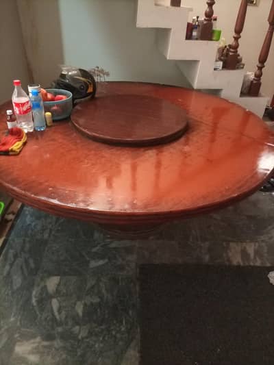 Maze without chair need repairment.