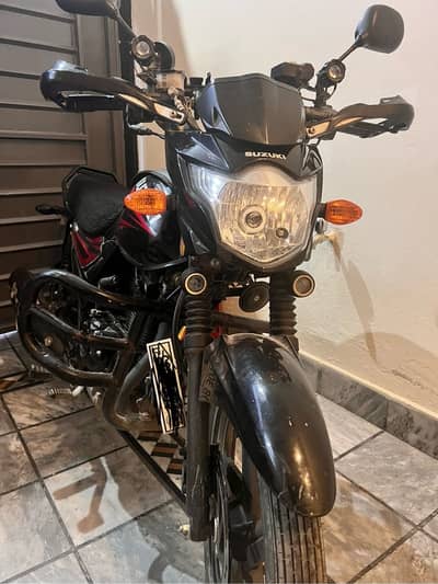 Suzuki Gr150 For Sale Black Colour 10/10 condition