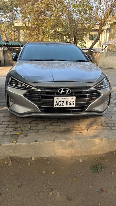 Hyundai Elantra in pristine condition