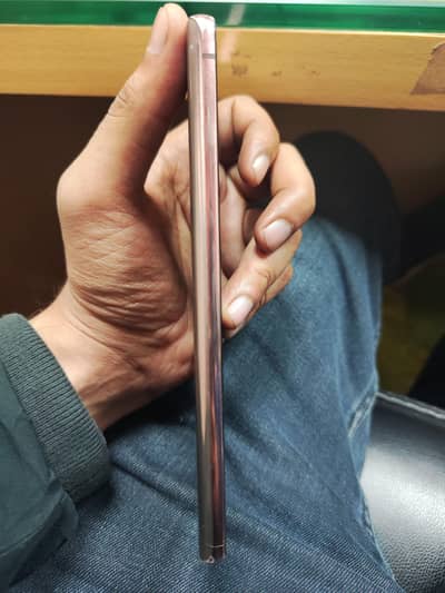 Samsung galaxy note 20 Dual SIM physical official PTA Approved. 8/256.