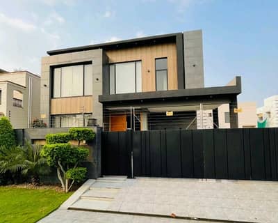 20 Marla House Available In DHA Phase 6 - Block L For sale