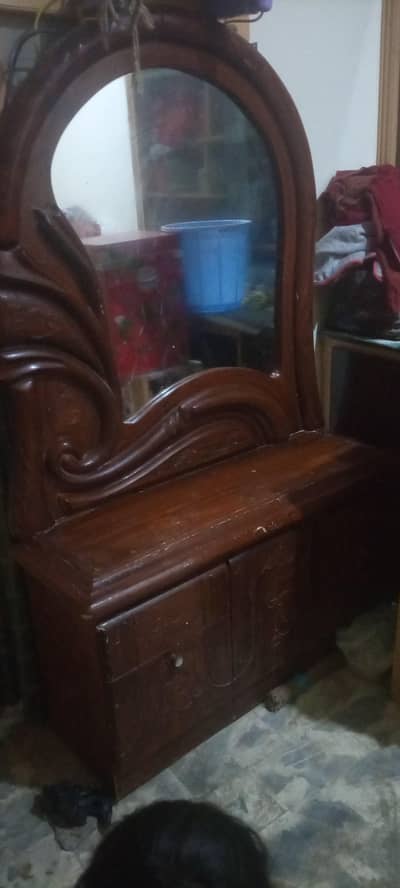 showcase and singarmiz for sale