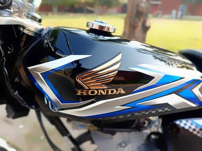 Honda 125 Model 2025 Just 2500-KM Gift For Shokeen Honda Lover's