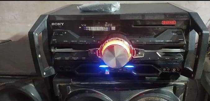 Sony shake2000 1