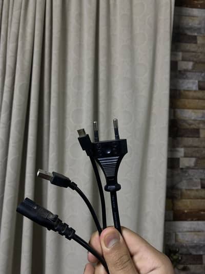 PS4 Fat 500GB Slightly Used - New Original Controller +