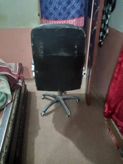 revolving office chair