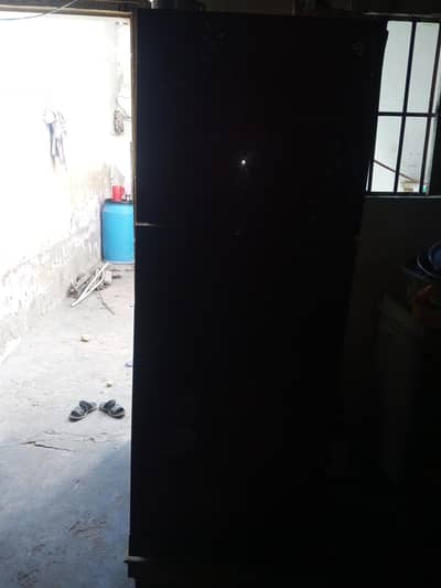 pel refrigerator good condition