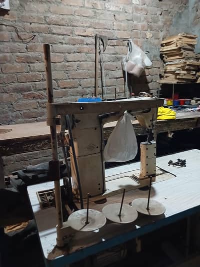 Golden wheel machine stitching artifical leather