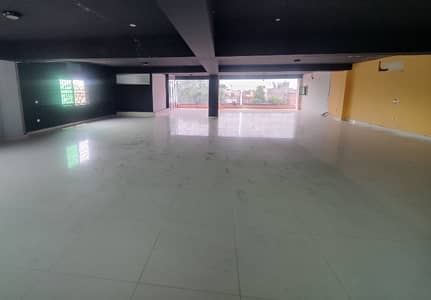 4rth FLOOR WITHOUT LIFT, 2 WASHROOMS FOR RENT