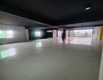 STRAIGHT DOUBLE COMMERCIAL HALL M/F WASHROOMS, VAST PARKING, KITCHEN NEAR EMPORIUM MALL
