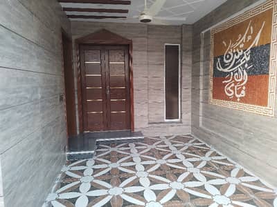 5 Marla House In Green City Is Available