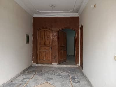 5 Marla Lower Portion Available For Rent