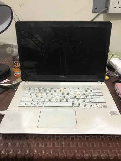 Sony Vaio laptop model SVF14218SAW