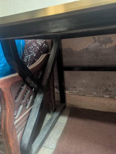 Stylish iron Frame table