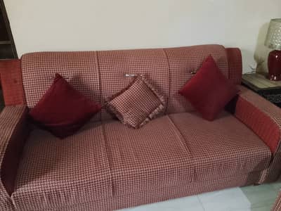 5 Seater sofa in Good condition