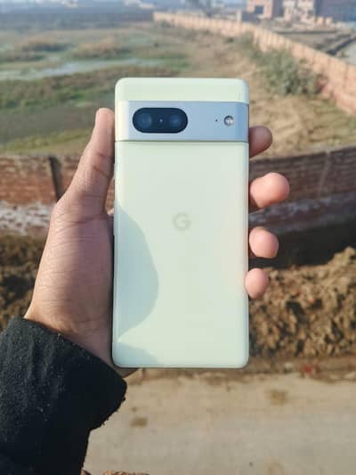 Google pixel 7 all ok in 9/10 condition