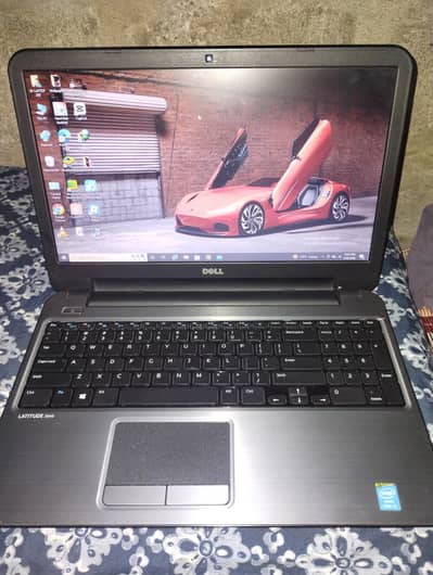 DELL LAPTOP 8 GB RAM 128 SSD ALL OK 10 10 CONDITION