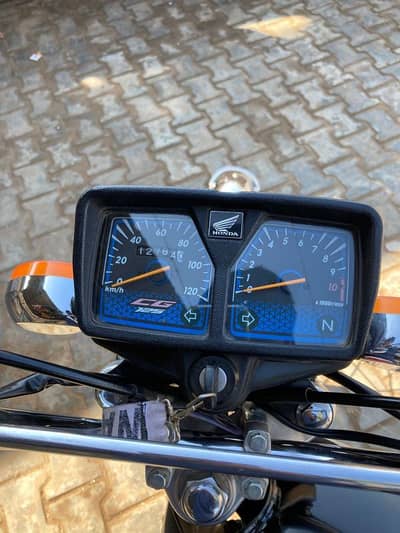 hondaCG125 one hand use