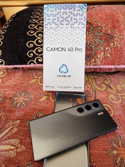 Tecno camon 40 pro