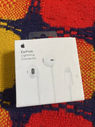 Apple Original earphone with lightning connector